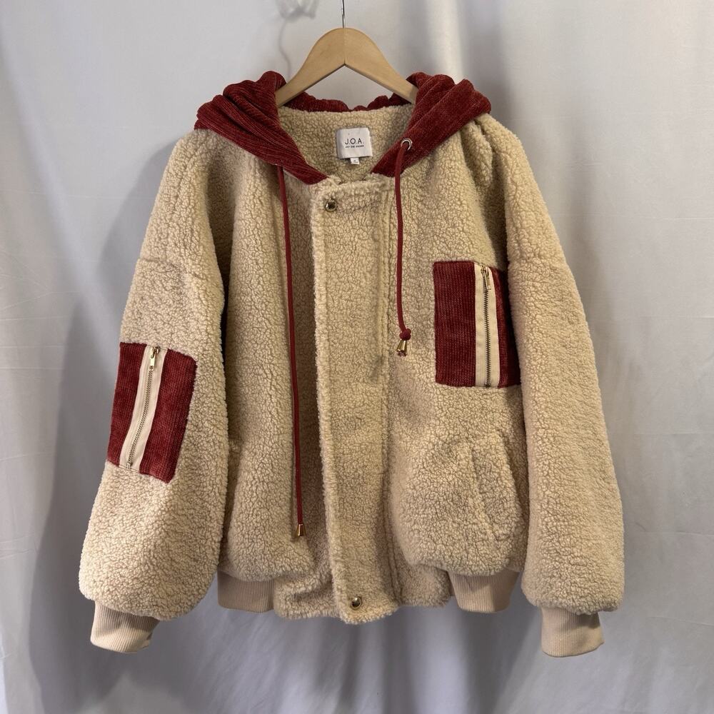 J.O.A Womens Faux Fur Medium Patched Pocket Zip Hooded Teddy Coat Fleece Beige